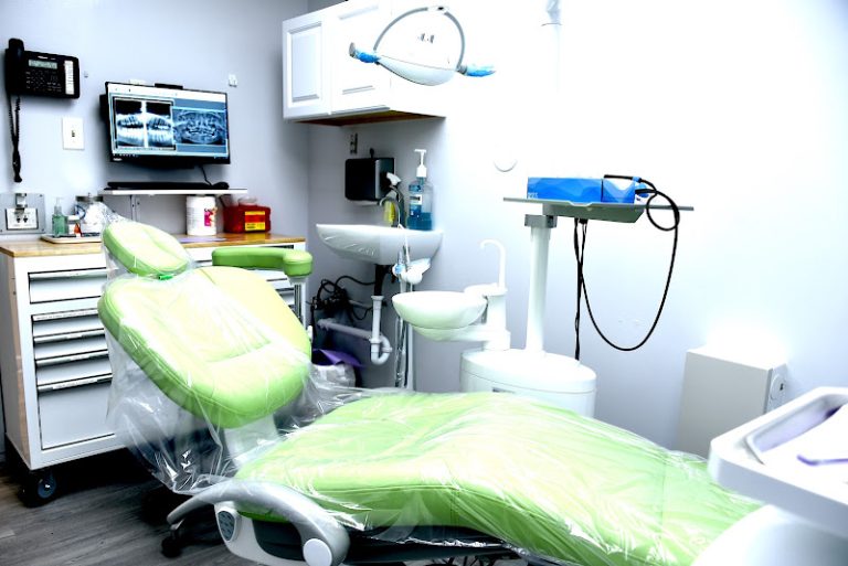 Illinois Dental Partners - Dental clinic At 2806 W Devon Ave, Chicago, IL 60659 4 photo 023c9ad1 b44c 483e b7d7 101a2426099c 768x513