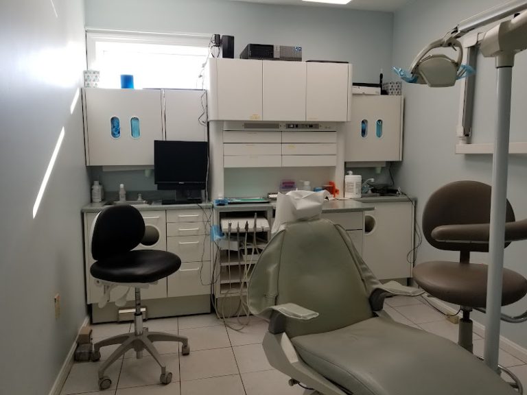 Arlington Smiles - Family Dentistry - Dental clinic At 1064 Massachusetts Ave, Arlington, MA 02476 2 photo 09a3adec 4921 460d 9342 89eaf6cd0f31 768x576