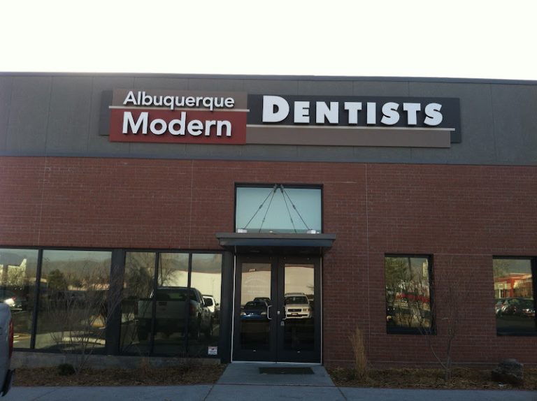Albuquerque Modern Dentists - Dentist At 6810 Menaul Blvd NE Ste B, Albuquerque, NE 87110 3 photo 0c6002bf 8423 4a7c 94af 053b5bd7dfe3 768x574