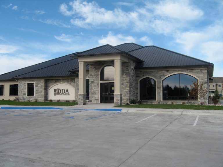 Dakota Dental Associates - Dentist At 4000 17th Ave S, Grand Forks, ND 58201 4 photo 1658fdda 95f0 4958 8764 5a1922a94a8a 768x576