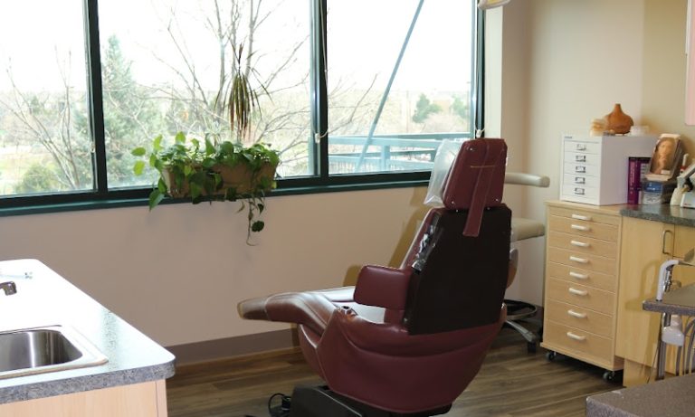 Peak Dental Health - Dental clinic At 340 E 1st Ave Ste 202, Broomfield, CO 80020 4 photo 170e0646 365f 4c5b 832b e7fa6e455352 768x461