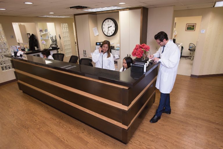 DDS Group - Dentist At 42 Broadway # 1515, New York, NY 10004 2 photo 233ee86a f34b 4be8 856e 249f7d63e268 768x513