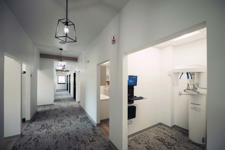 DeForest Dental - Dentist At 637 W North St, DeForest, WI 53532 2 photo 25bf4067 8d3f 4dbf ad1a fa85ba4392ff 768x512