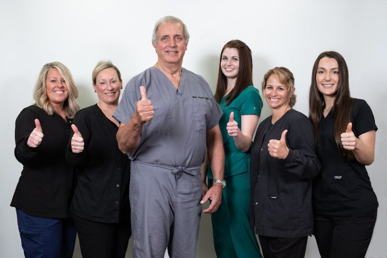 Surratt Family Dental - Dentist At Located in: Physicians Plaza, 100 Covey Dr #311, TN 37067 3 photo 25e7100c cb7c 408a af7f 8efd08ab4ab6 768x513