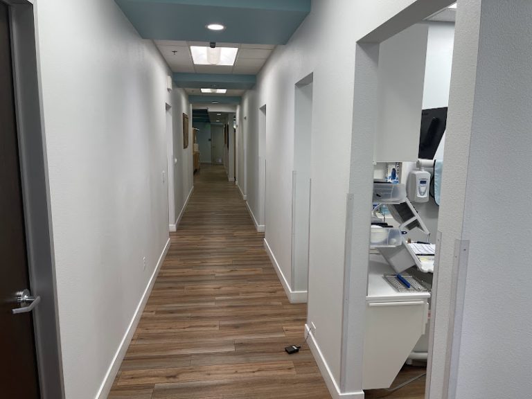 Alluvial Dental Center - Dentist At 1875 E Alluvial Ave #102, Fresno, CA 93720 2 photo 2f2f166a d708 46c4 9165 2f4c6b0a9893 768x576