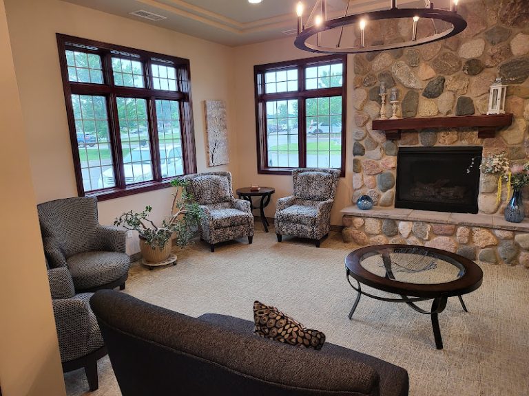 Family Dentistry: Frederickson Ryan S DDS - Dentist At 6067 Wilson Ave SW, Wyoming, MI 49418 4 photo 30d76dc5 1fd2 40cb 8cd7 3cdbcce68bb7 768x576