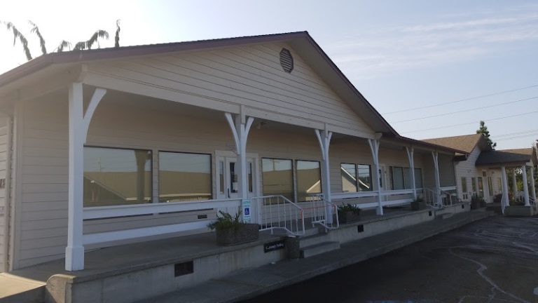 Johnson Runar DDS - Dentist At 512 E Washington St #1, Sequim, WA 98382 2 photo 30feccc0 c73c 4c91 b21c 932436713d59 768x432