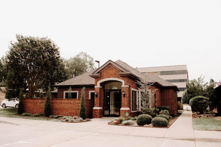 Bryan Blankenship Family & Cosmetic Dentistry - Dentist At 4508 Memorial Cir, Oklahoma City, OK 73142 2 photo 3209b2ed 112b 41d8 b5b5 11e0b167d528 768x512