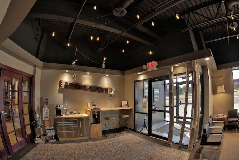 Salina Dental Arts - Dentist At 1829 S Ohio St, Salina, KS 67401 4 photo 34e96bad 5be9 40e0 b7a5 0313c59e1707 768x513