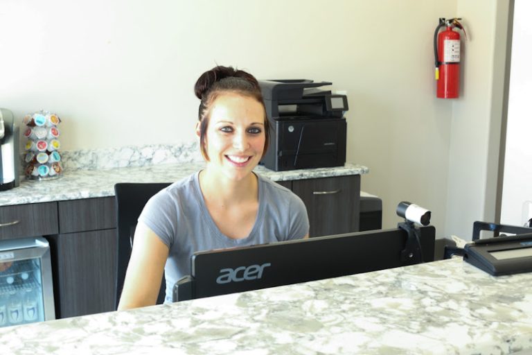 Buntrock Dental, P.C. - Dentist At 1007 24th St W Suite 104, Williston, ND 58801 2 photo 3532cfbd f86c 4710 880f aa41a7b6a48a 768x512