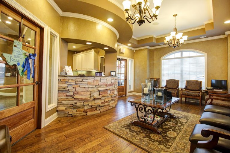 Heart of Texas Smiles General & Cosmetic Dentistry - Dentist At 117 Burnett Ct, Waco, TX 76712 2 photo 393e68af f14e 4852 9694 7d128fc6db74 768x512
