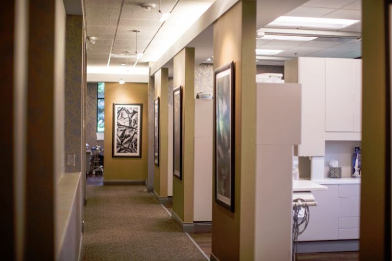 Corporate Lakes Dental | Invisalign, Implants & Cosmetic Dentistry Shawnee - Dentist At 7001 W 121st St, Overland Park, KS 66209 4 photo 3cd87fc5 cae5 49b4 8175 e091df63dafd 768x512