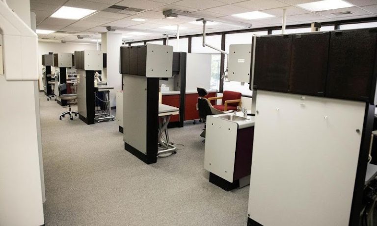 Antelope Creek Family Dentistry - 40th St - Dentist At 1919 S 40th St STE 200, Lincoln, NE 68506 4 photo 4a100a7a 1c94 4f36 b9f9 f17facaf4970 768x461