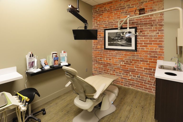 Downtown Dental - Dentist At 205 Fayetteville St #100, Raleigh, NC 27601 2 photo 4e2ca079 c20e 44a4 a23f 1e5c144e6f7d 768x513