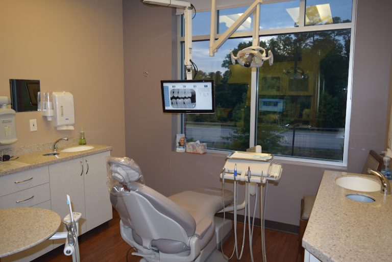 Wake Dental - Cary - Dentist At 3100 NC-55 STE 201, Cary, NC 27519 5 photo 4f5adea9 b757 4854 8c08 1b269fc2e218 768x513