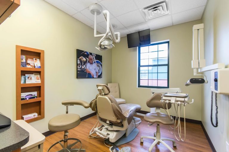 Mortenson Family Dental - Dentist At 217 N Main St, Versailles, KY 40383 2 photo 5450caed d834 4260 b04d 6675b1ff722f 768x512
