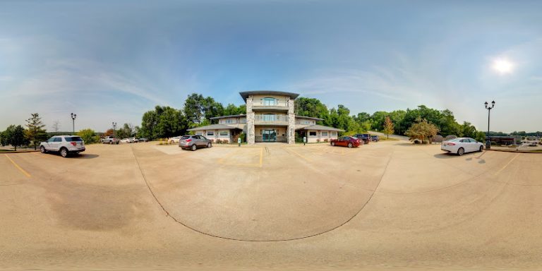 Maple Shade Dental of East Peoria - Dentist At 1001 Illini Dr, East Peoria, IL 61611 2 photo 566c4a31 07db 4455 93c8 a647a21e7f54 768x384