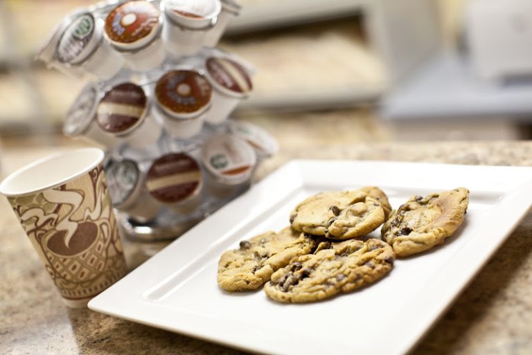 Indy Dental Health - Dentist At 9333 N Meridian St Suite #225, Indianapolis, IN 46260 2 photo 56a12b2a d745 4043 8758 14ecd66a3d8d 768x513