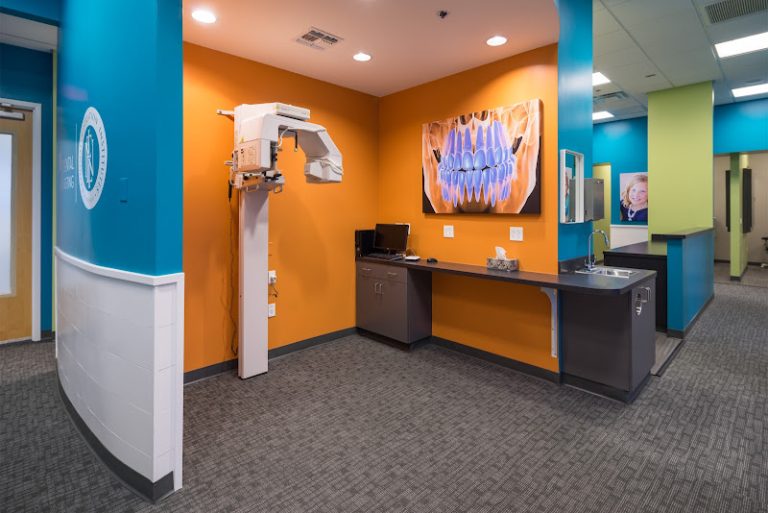 My Dental Dentistry & Implants - Dentist At 1959 S Val Vista Dr #118, Mesa, AZ 85204 2 photo 581106ed bf57 408b a58d 216787b1e691 768x513