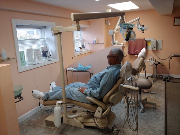 Sonrisa Dental - Dental implants periodontist At 508 Indiana Ave #3106, Indianapolis, IN 46202 3 photo 593f8e53 86c6 45e6 a2be 22c36c99080b 768x576