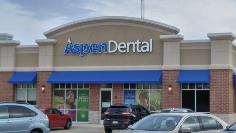 Aspen Dental - Dentist At 220 West Washington Street, East Peoria, IL 61611 3 photo 5abb19c7 c5e4 4b90 8564 9e47eb98df3c 768x432