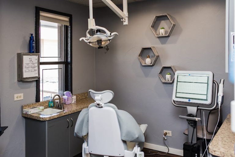Dentistry of Colorado-Westminster - Dentist At 8725 Wadsworth Blvd suite b, Arvada, CO 80003 2 photo 60e848dd 962c 4d18 8019 5057b029e730 768x513