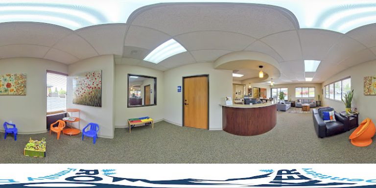 Rooker Family Dentistry - Dentist At 2400 SW Glacier Pl, Redmond, OR 97756 3 photo 66a5b04b d865 47b3 a677 26bbe6ef1aab 768x384