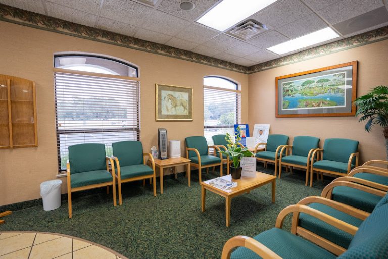 Baylee Dental - Dentist At 16850 S US-441 SUITE 301, Summerfield, FL 16850 4 photo 67621d5b b835 4990 806e ef7d88969aca 768x513