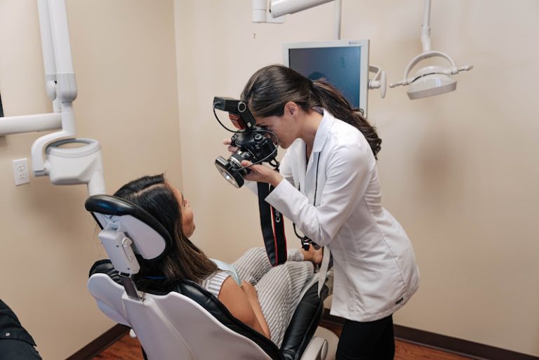 Professional Smiles - Dentist At 2300 Deer Creek Commerce Ln Ste 500, Davenport, FL 33837 3 photo 6f9a456f ad32 4cee a29c 8aa706a5022e 768x513