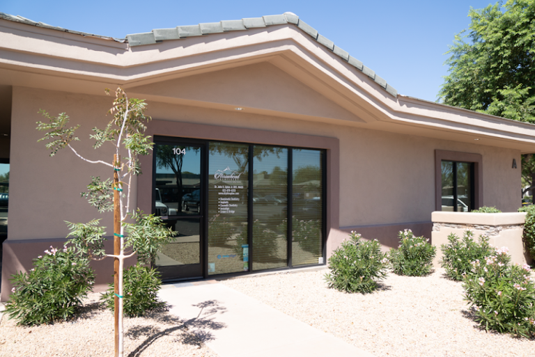 Arrowhead Dentistry - Dentist At 18555 N 79th Ave ste a-104, Glendale, AZ 18555 3 photo 724e1ee1 678a 4838 ad76 756cb76f0132 768x513