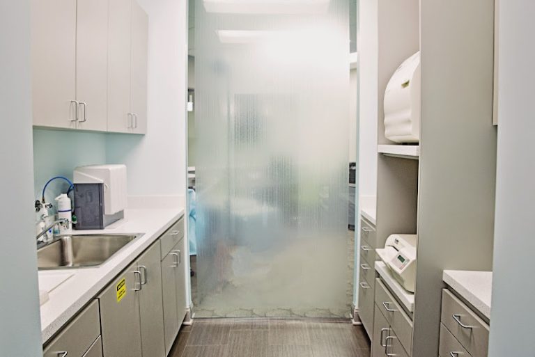 Heart of Vinings Dentistry - Dentist At Overlook 3 Building, 2859 Paces Ferry Rd SE Suite 530, GA 30339 2 photo 73c04d70 65f0 4d72 8365 83e4bfb42555 768x513