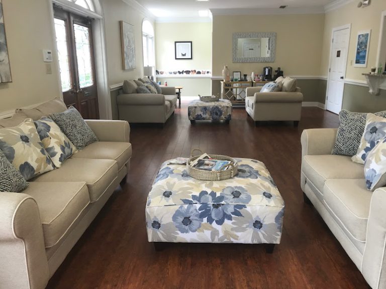 Alabama Family Dental - Dentist At 5414 Old Shell Rd, Mobile, AL 36608 2 photo 78e3a22b e442 46cc bc08 f101161e2f50 768x576