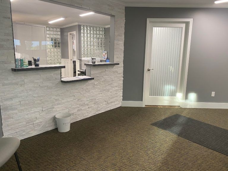 Lapeer Family Dental - Dentist At 3370 Davison Rd, Lapeer, MI 48446 2 photo 7e59e42a 267a 4b01 b390 32e9e3472847 768x576