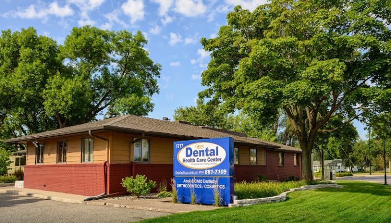 Dental Health Care Center - Dentist At 1717 E 66th St, Richfield, MN 55423 4 photo 80fd31b4 d4fa 4713 abd1 1ae360fcb93b 768x439