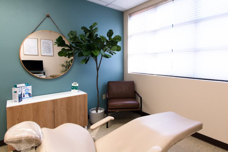 Whites Creek Dental - Dentist At 15 McCabe Drive #104, Reno, NV 89511 4 photo 89175be7 a3e8 441c 8177 673e253e48a5 768x512