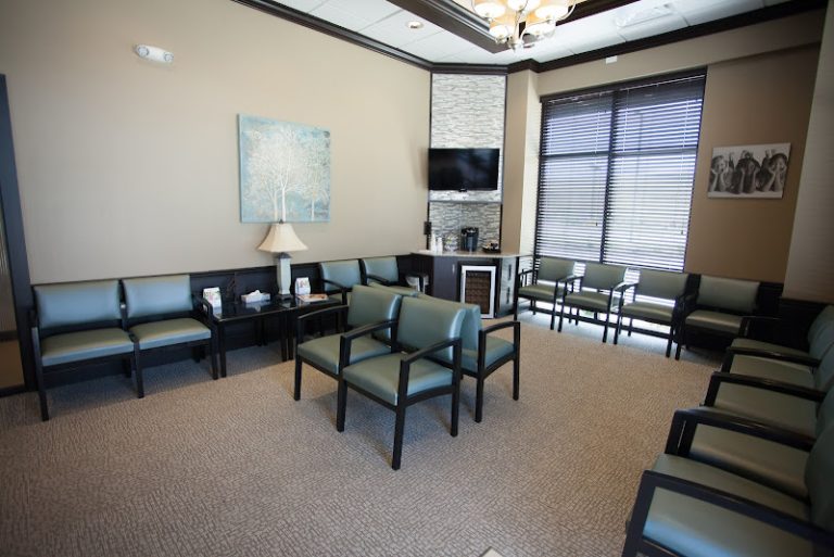 Rivers Dental Care - Dentist At 2943 S Church St E, Murfreesboro, TN 37127 5 photo 8d0e988e 21bc 4a33 9689 33d5bfd1cbe5 768x513