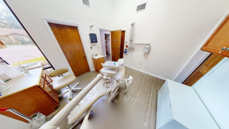 Wildwood Dental Care | Dentist The Villages Florida - Cosmetic dentist At 590 S Main St, Wildwood, FL 34785 2 photo 8ff2f155 4dcb 418a a076 5ab47915535f 768x432