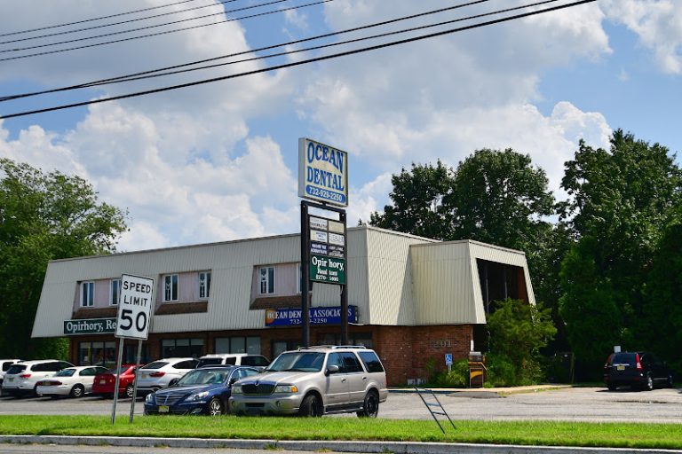 Ocean Dental Associates - Dentist At East, 1201 NJ-37, NJ 08753 2 photo 91305444 c082 456d 86e8 4c1e22a3c108 768x512