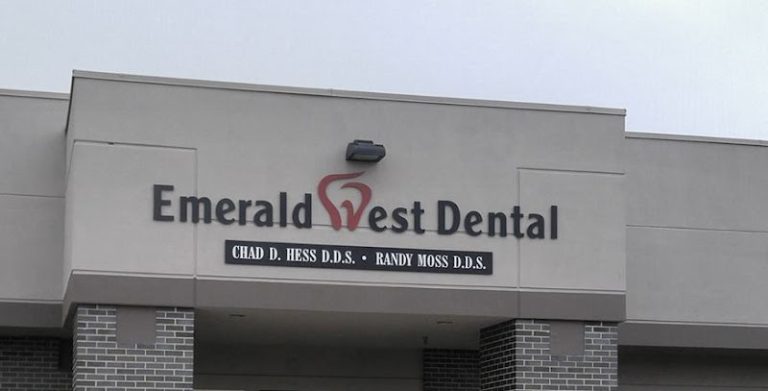 Emerald West Dental - Dentist At 8850 W Emerald St Suite 150, Boise, ID 83704 5 photo 919dc20a ea51 48d6 91c4 99b95f06e7e1 768x391