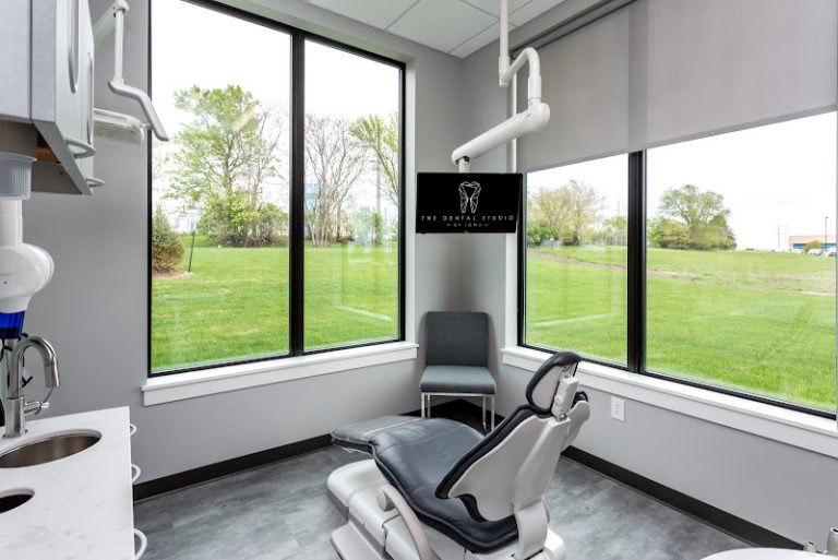 The Dental Studio of Iowa - Dentist At 5495 NW 100th St, Johnston, IA 50131 3 photo 91c7fc30 d9c6 4096 adbf e55f2f5969bd 768x513