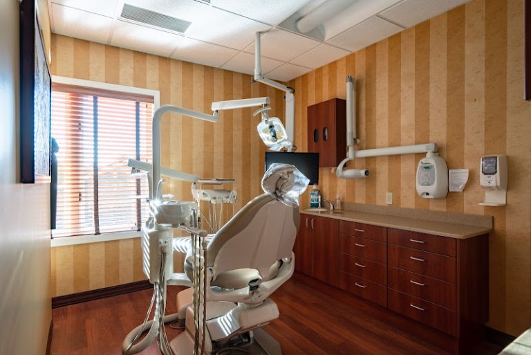 Lifetime Dental Health - Dental clinic At 1960 Bethel Rd #240, Columbus, OH 43220 2 photo 93d34aa9 5bf2 49cf b336 3f70cccd6098 768x513