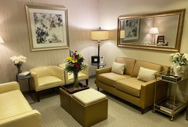 Sachar Dental NYC - Dentist At 20 E 46th St Rm 1301, New York, NY 10017 2 photo 94be8794 f656 42f7 b0c4 26b9e12e73c1 768x519