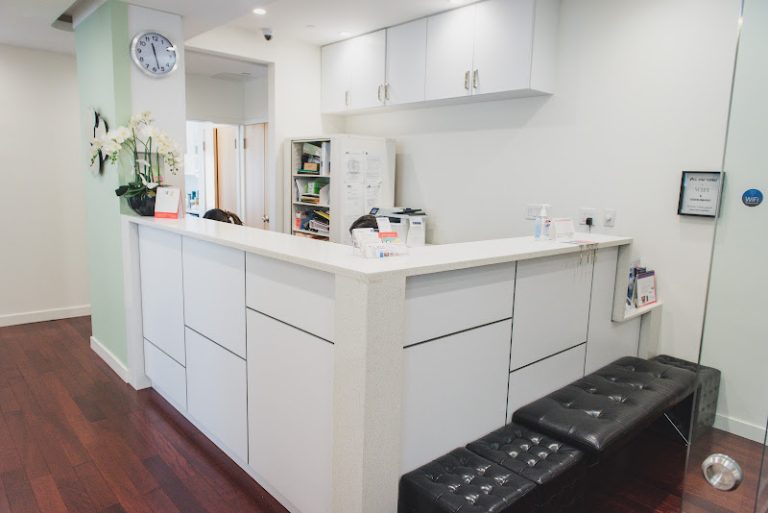 Dr. Tristan Lue - New York Dentist - Dentist At 70 W 36th St. Room 10A, New York, NY 10018 2 photo a1a475e0 dd33 4fd3 9615 991fb4a855cb 768x513