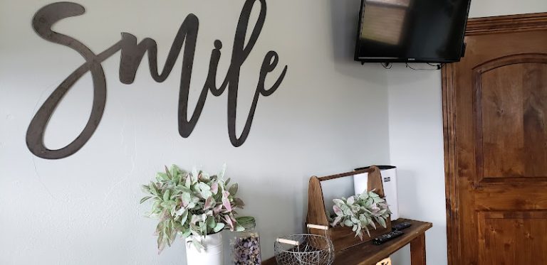 Wind River Dental: Josh Francis DDS - Dentist At 51 E North St, Pinedale, WY 82941 2 photo a353b429 8e2a 469e b8eb 17f4d8df5db0 768x373