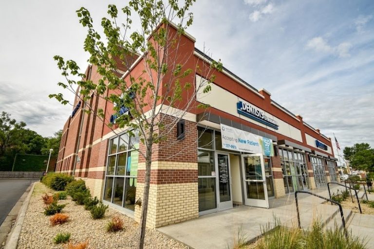 Dentists of Highland Park - Dentist At 2096 Ford Pkwy, St Paul, MN 55116 2 photo aac85c53 b0c7 4287 857e df093adba14b 768x512