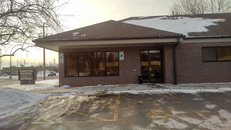 Dakota Dental - Dentist At 208 W 37th St, Sioux Falls, SD 57105 2 photo b0ce7d7e be04 4731 b0dc fa1d6a3dabd1 768x432