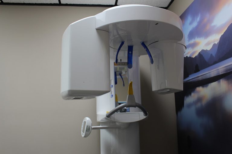 Valerin Dental - Dentist At 6901 Knoxville Ave # 202, Peoria, IL 61614 2 photo b701dc69 bd3a 4a07 919a b213d254df21 768x513