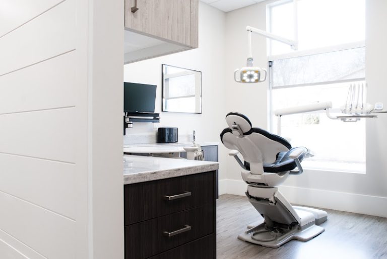 Alpine Meadows Family Dental - Cosmetic dentist At 325 E 100 N A, Lehi, UT 84043 2 photo b92a36f2 d103 4e15 9109 d652a1f2d3ba 768x515