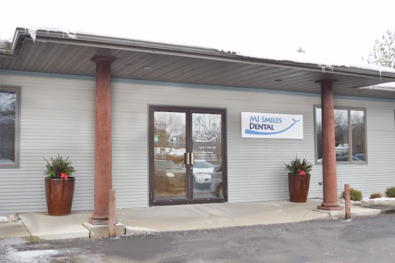 MI Smiles Dental Cascade - Dentist At 4990 Cascade Rd SE, Grand Rapids, MI 49546 2 photo b98da07b 86ed 4785 914e 4df2db55f551 768x512