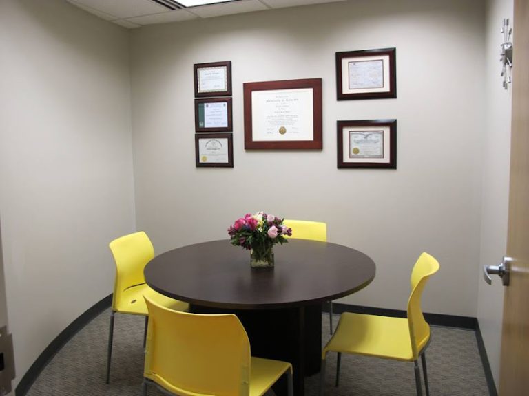 Guaranteed Smiles and Designer Smiles of Colorado - Dentist At 26 W Dry Creek Cir #310, Littleton, CO 80120 2 photo c5ae1081 6e4e 4e58 9722 8795e61cb962 768x576